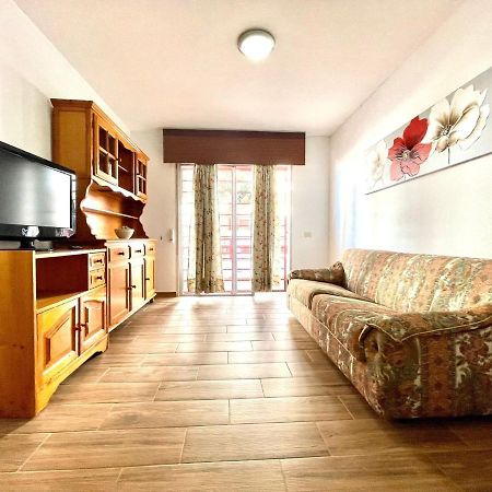 Apartamento Urb. Palmeras Del Sur Con Piscina Costa Adeje Dış mekan fotoğraf