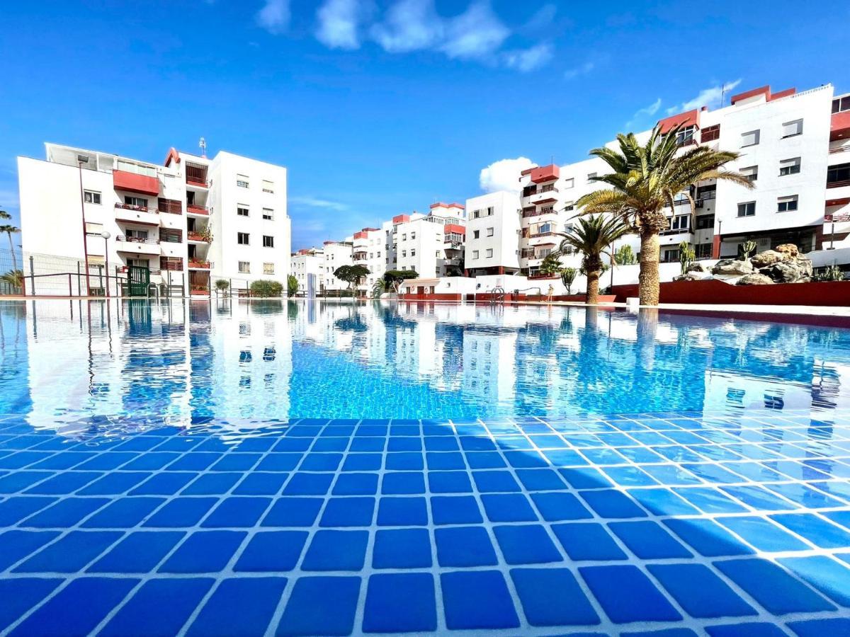 Apartamento Urb. Palmeras Del Sur Con Piscina Costa Adeje Dış mekan fotoğraf